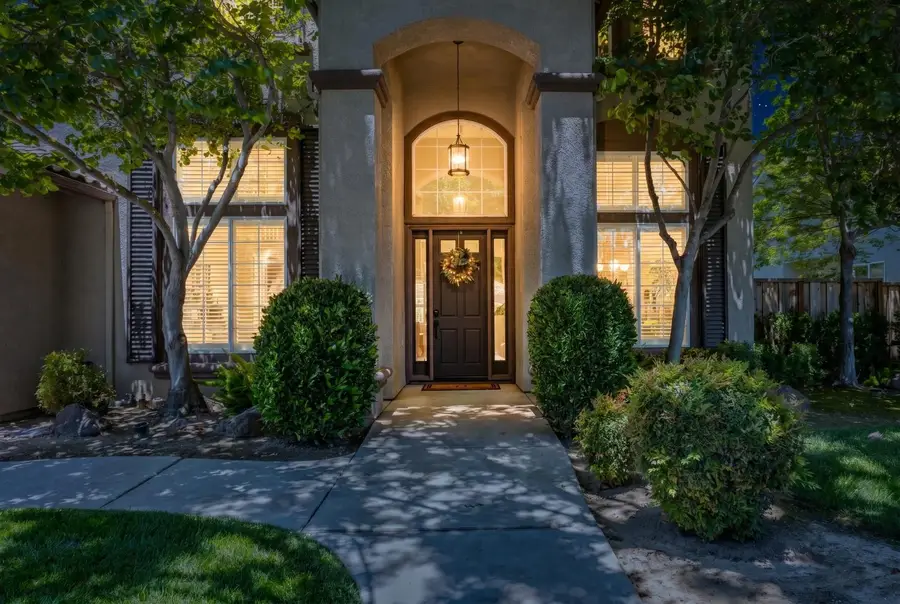 2713 Veneto Drive, Modesto, CA 95356 - #2