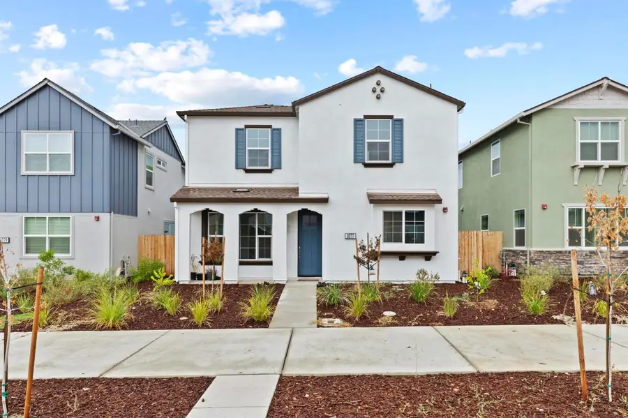 1077 Martin Street, Winters, CA 95694 - #2