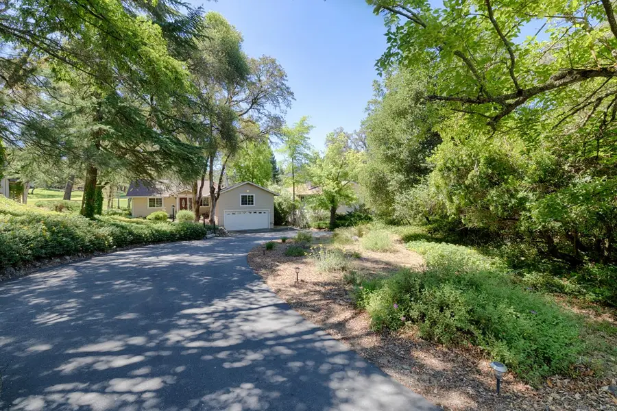 11035 Lakeshore South, Auburn, CA 95602 - #2