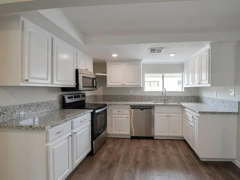 842 Vermont Avenue, Los Banos, CA 93635 - #3
