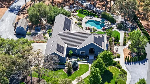 13480 Moss Rock Drive, Auburn, CA 95602