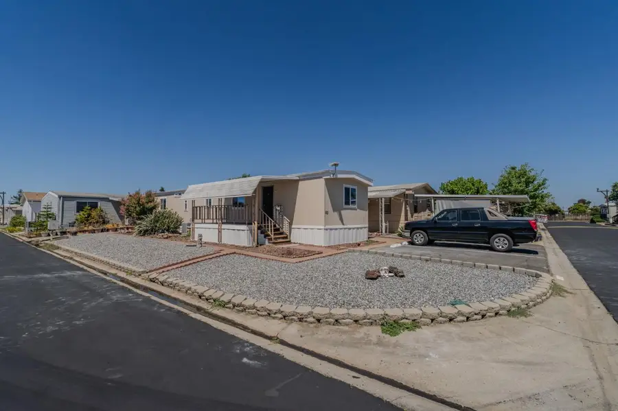 604 Pringle Avenue #93, Galt, CA 95632 - #2