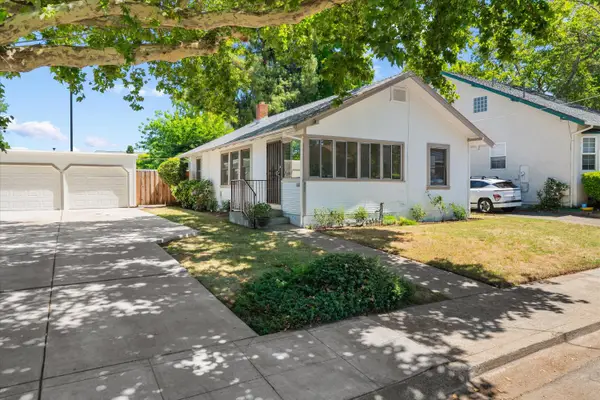 857 38th Street, Sacramento, CA 95816