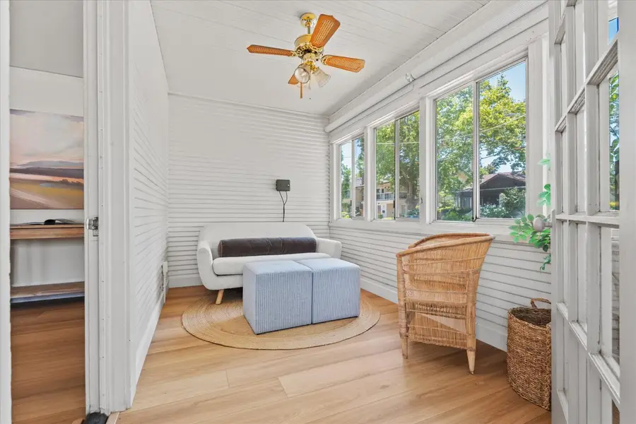 857 38th Street, Sacramento, CA 95816 - #3