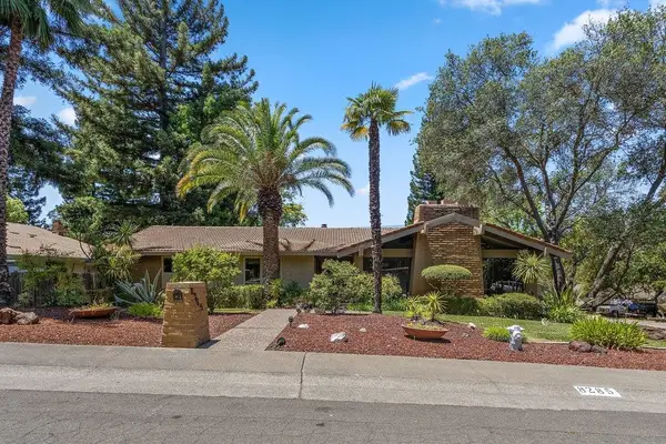 8285 Mercer Way, Fair Oaks, CA 95628