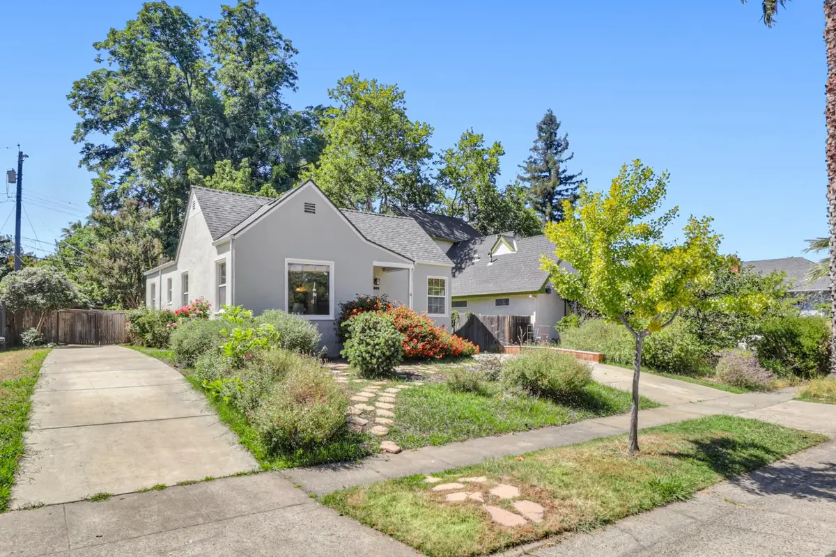 1864 46th Street, Sacramento, CA 95819 - #1