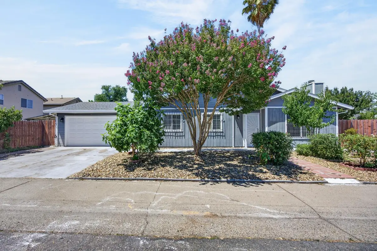 7325 Skander Way, Sacramento, CA 95828 - #1