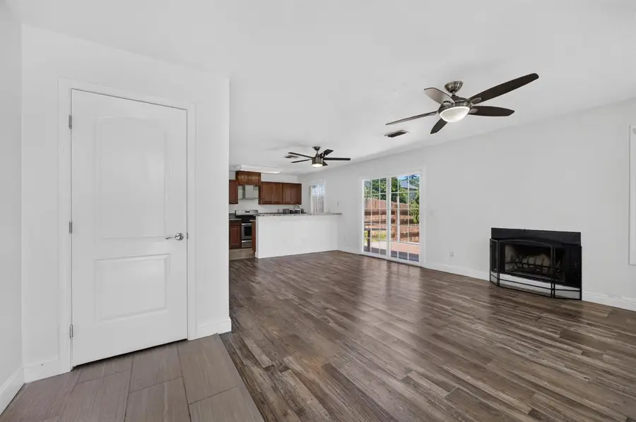 7325 Skander Way, Sacramento, CA 95828 - #2