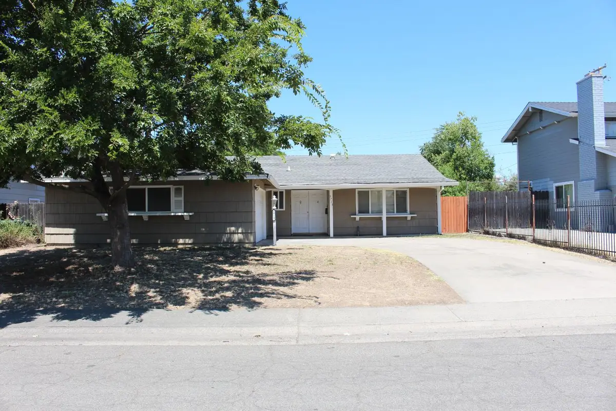 5713 Revelstok Drive, Sacramento, CA 95842 - #1