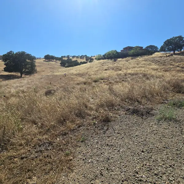 9421 Morton Davis Drive, Patterson, CA 95363