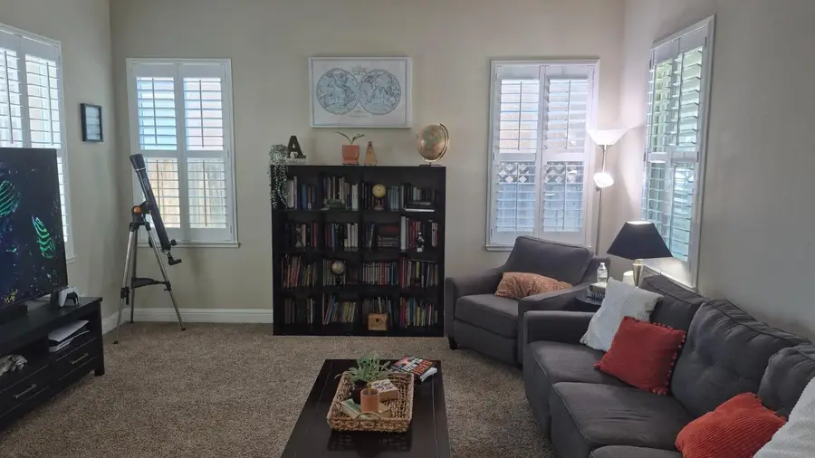 5820 Lagrande Way, Stockton, CA 95219 - #3