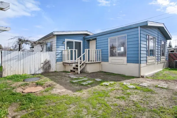 5412 Tully Road, Modesto, CA 95356