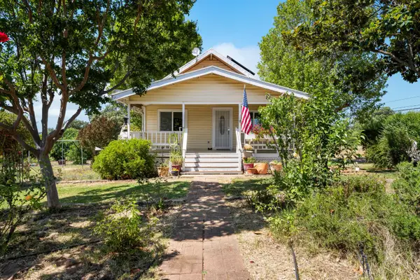 3270 Ayres Holmes Road, Auburn, CA 95602