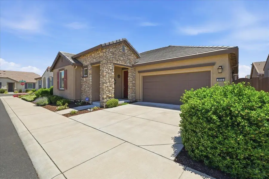 3910 Del Arco Lane, Sacramento, CA 95834 - #3