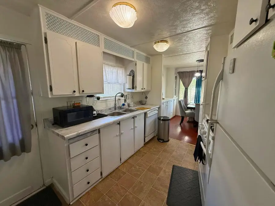8200 Jantzen #122, Modesto, CA 95357 - #3