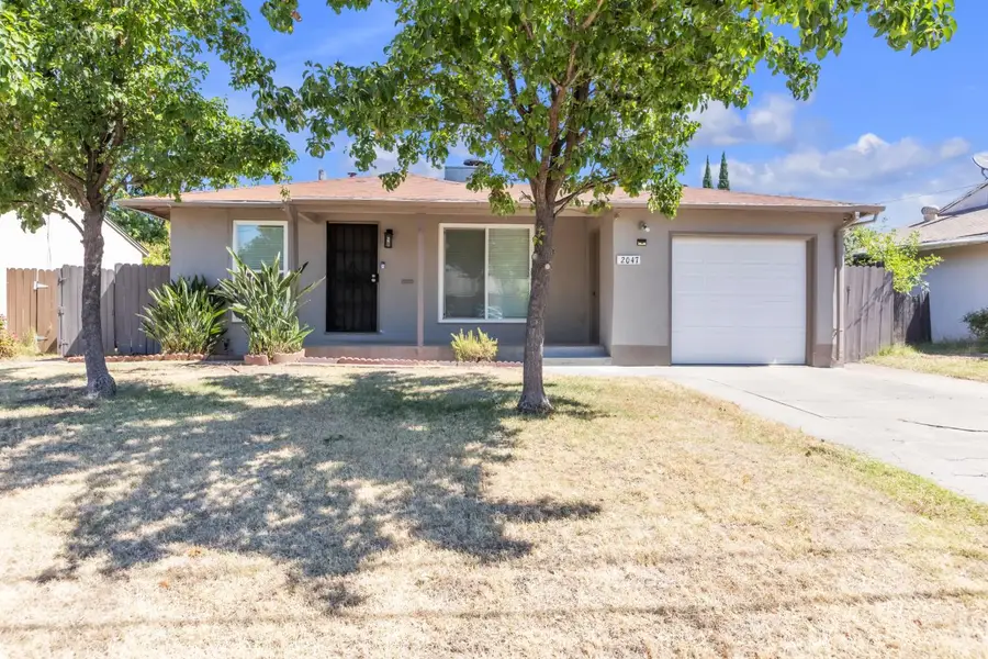 2047 Edwin Way, Sacramento, CA 95825 - #2
