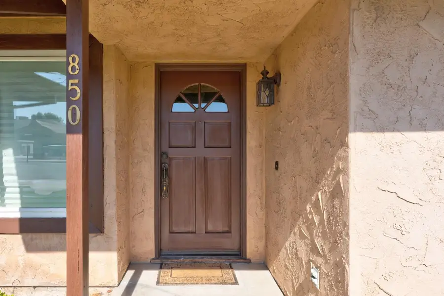 850 Golden Gate Ave, Dos Palos, CA 93620 - #2