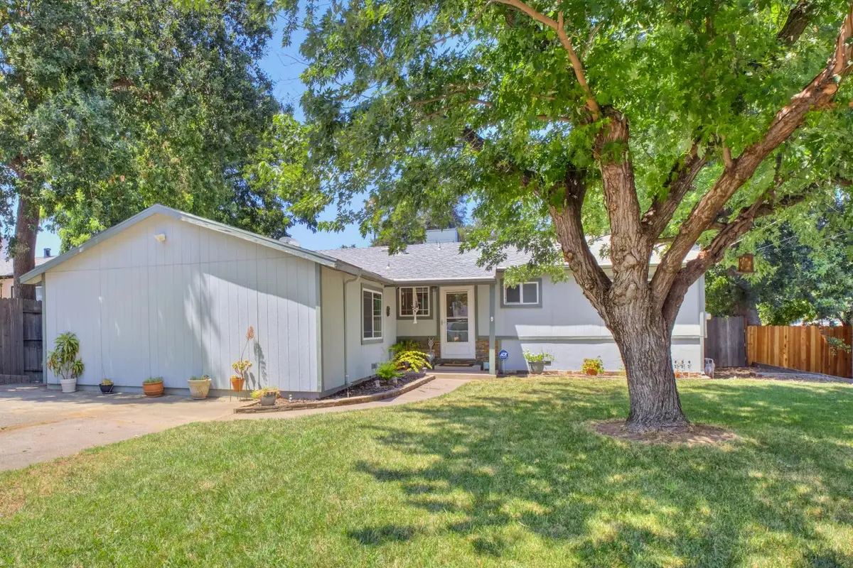 7601 Pratt Avenue, Citrus Heights, CA 95610 - #1
