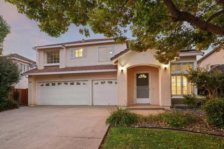 1373 Hampton Court, Tracy, CA 95376 - #2