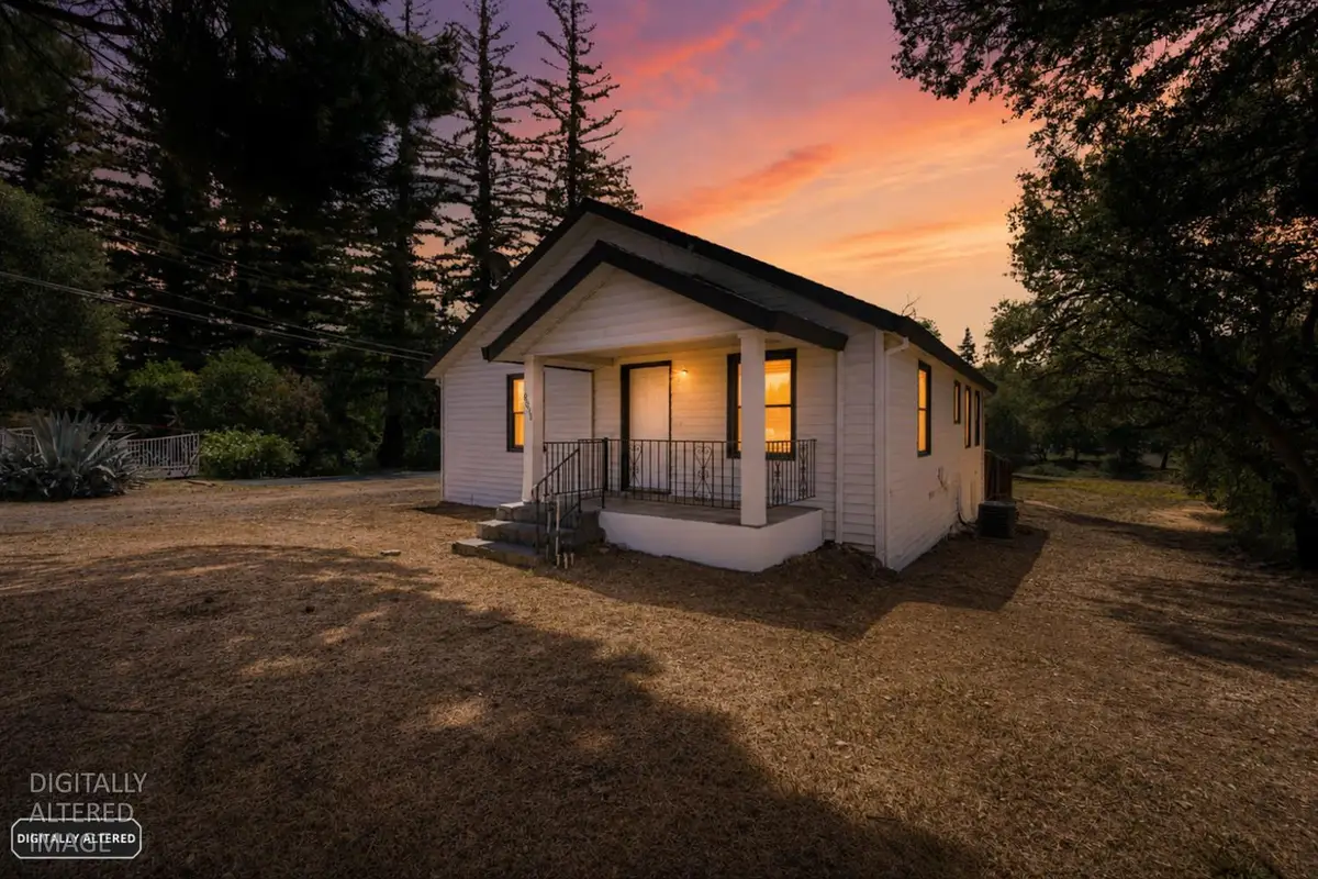 8048 Twin Oaks Avenue, Citrus Heights, CA 95610 - #1