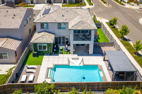 3483 Mulholland Drive, Lathrop, CA 95330