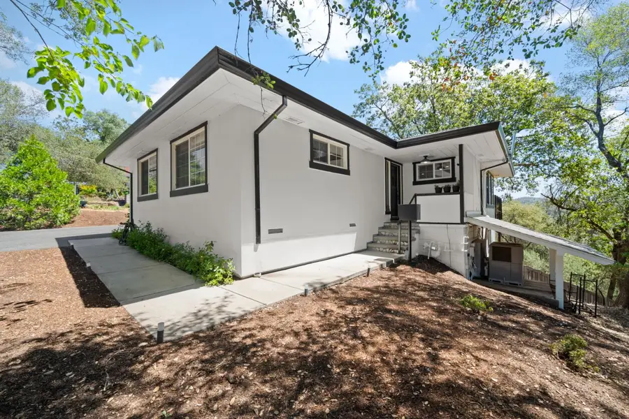 175 Donnington Avenue, Auburn, CA 95603 - #2