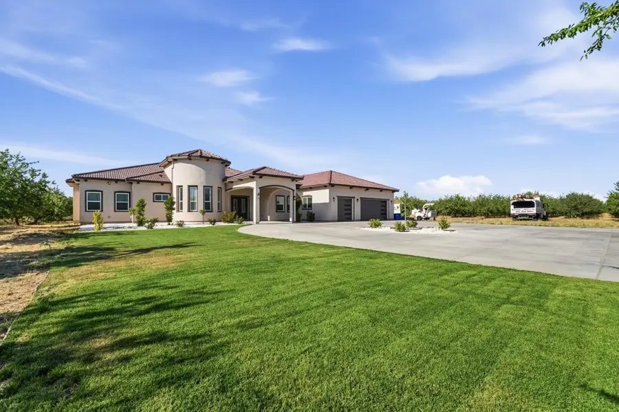 3709 Blue Gum Avenue, Modesto, CA 95358 - #2