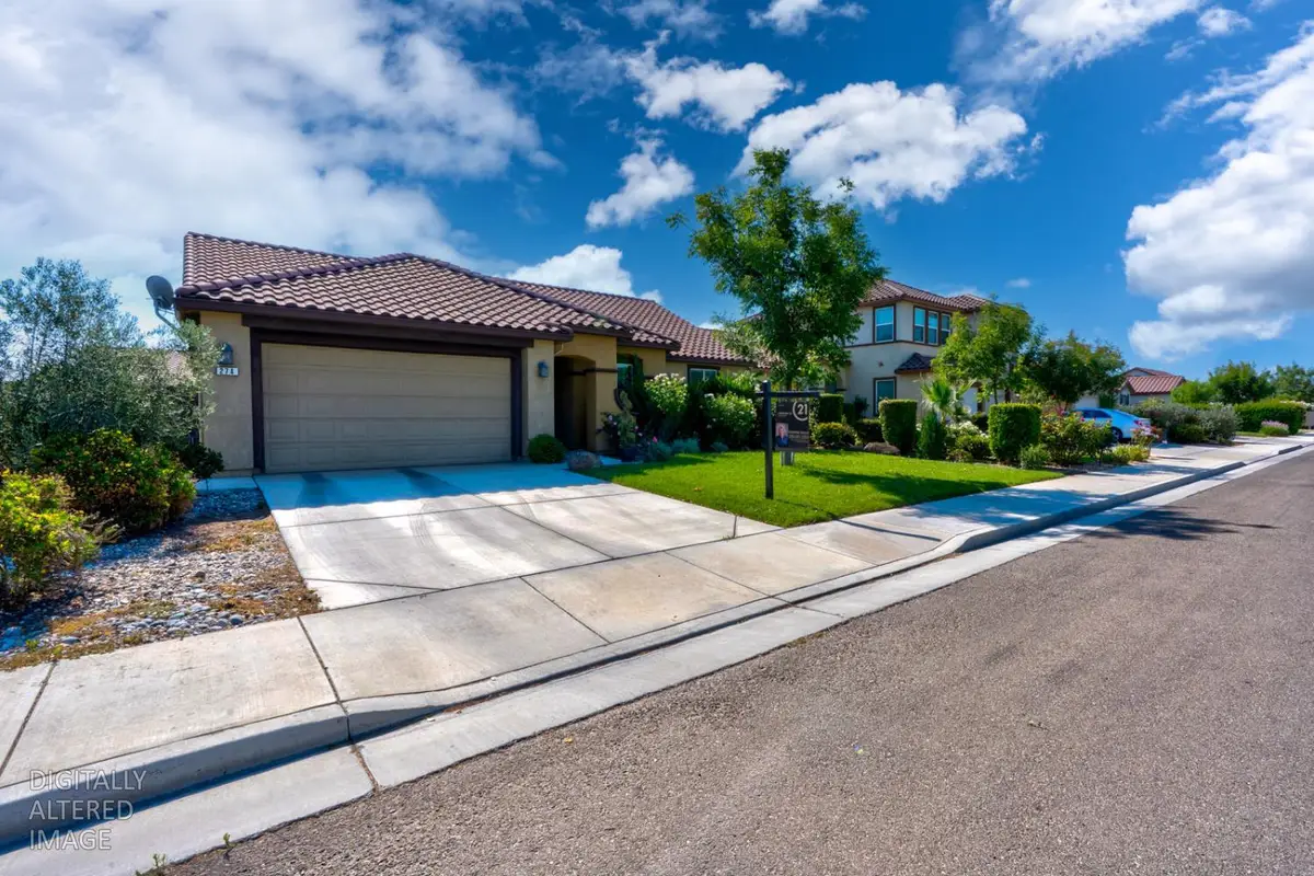 274 North Street, Los Banos, CA 93635 - #1