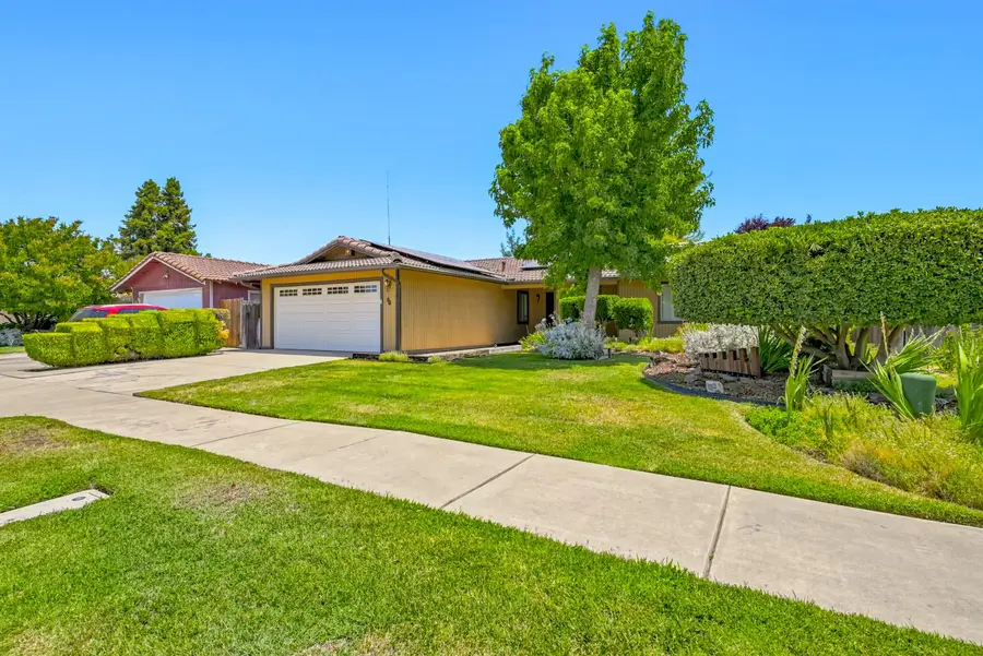 88 Sweetwater Avenue, Merced, CA 95341 - #3