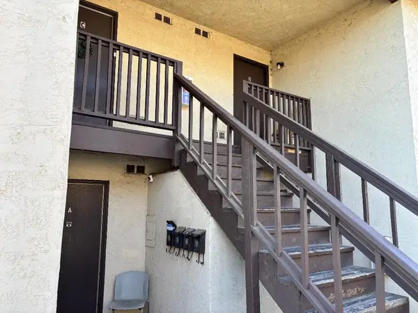 408 S 2nd Avenue, Oakdale, CA 95361