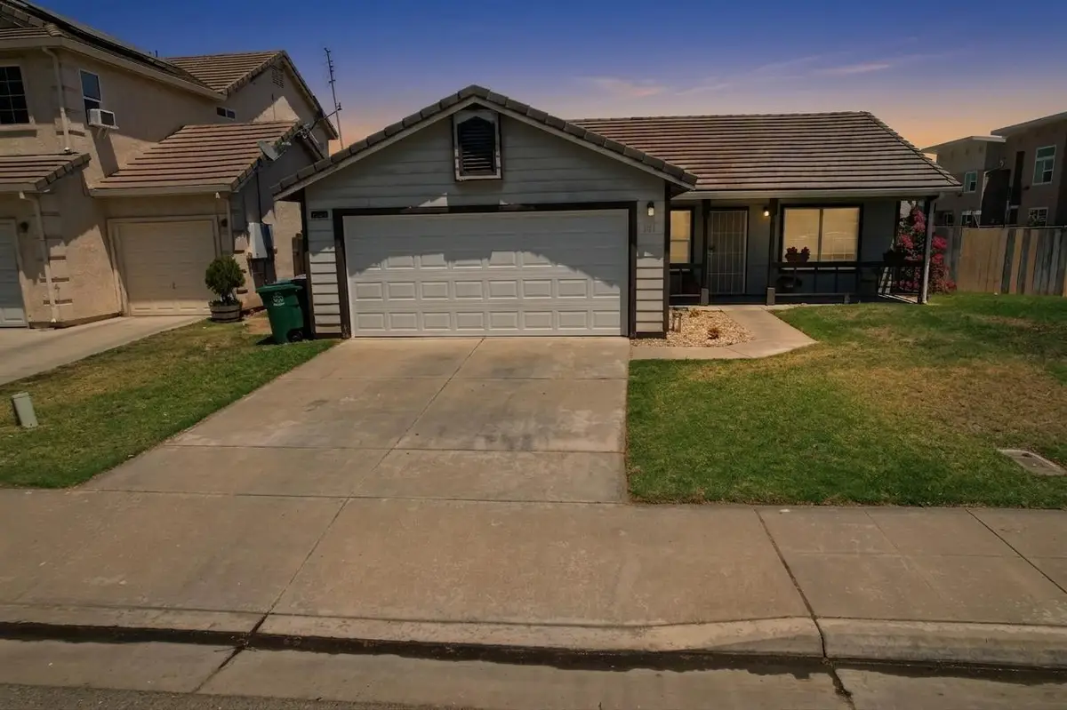 101 Oak Court, Chowchilla, CA 93610 - #1
