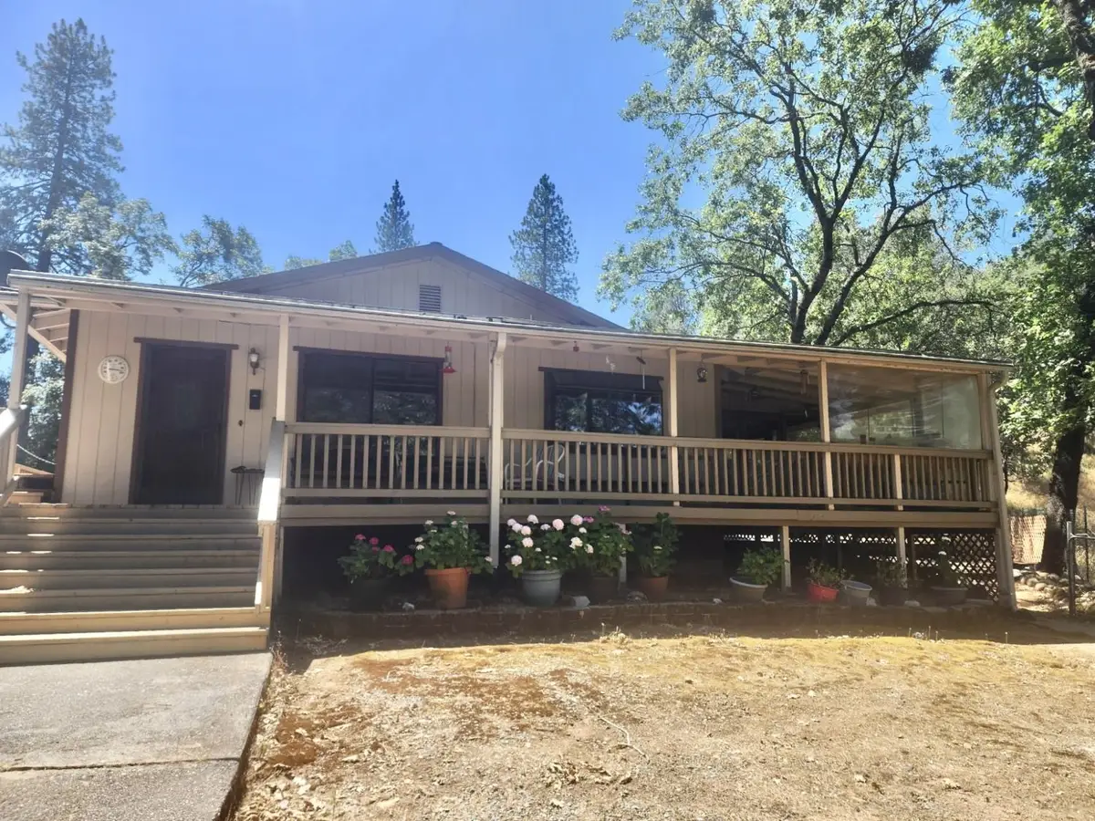 5180 Newtown Rd, Placerville, CA 95667 - #1