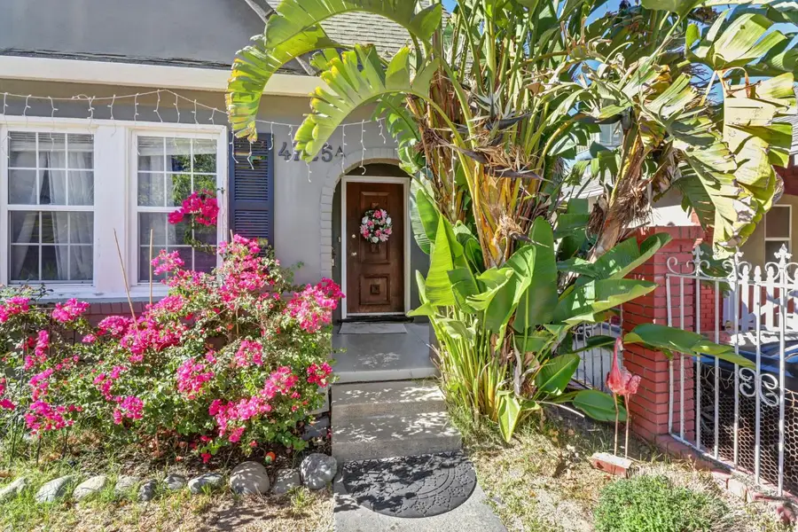 4725 9th Avenue, Sacramento, CA 95820 - #2