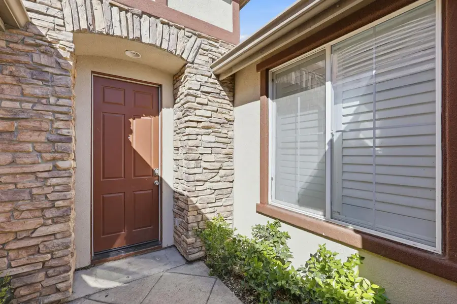568 Farrington Street, Tracy, CA 95391 - #3