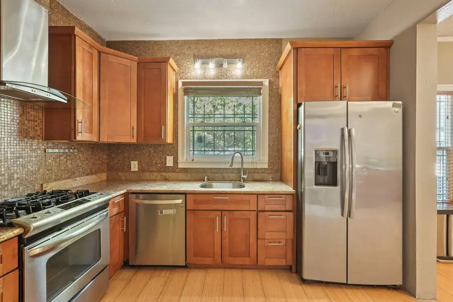 728 W Acacia Street, Stockton, CA 95203 - #3