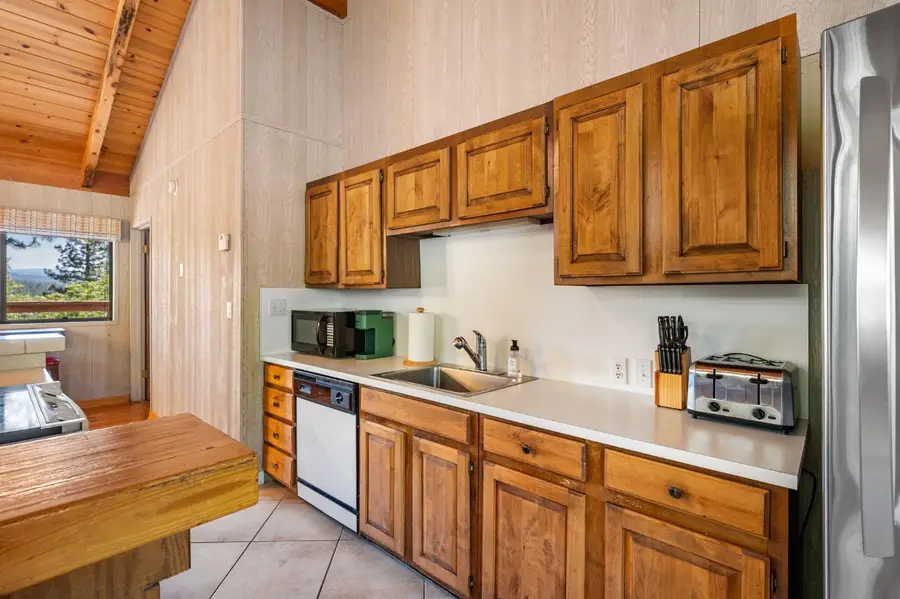2594 Navajo, Dorrington, CA 95223 - #3
