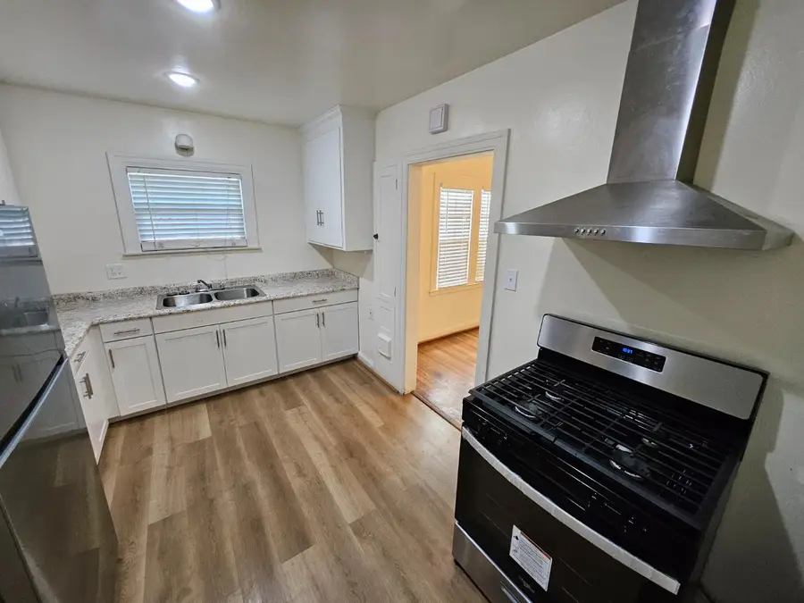 2918 N Hunter Street, Stockton, CA 95204 - #3