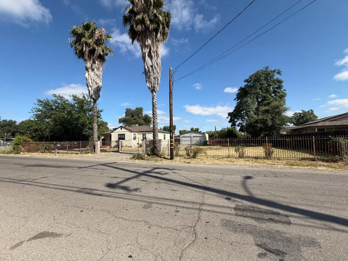 2555 E Miner Avenue, Stockton, CA 95205 - #1
