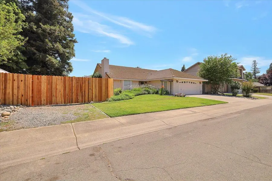 3188 Roosevelt Road, Yuba City, CA 95993 - #2