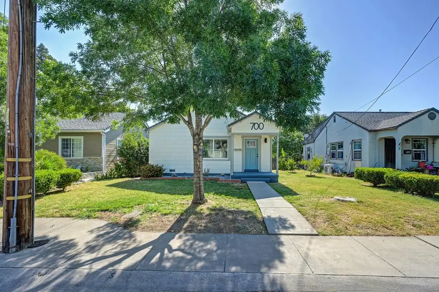 700 N Murdock Avenue, Willows, CA 95988 - #2