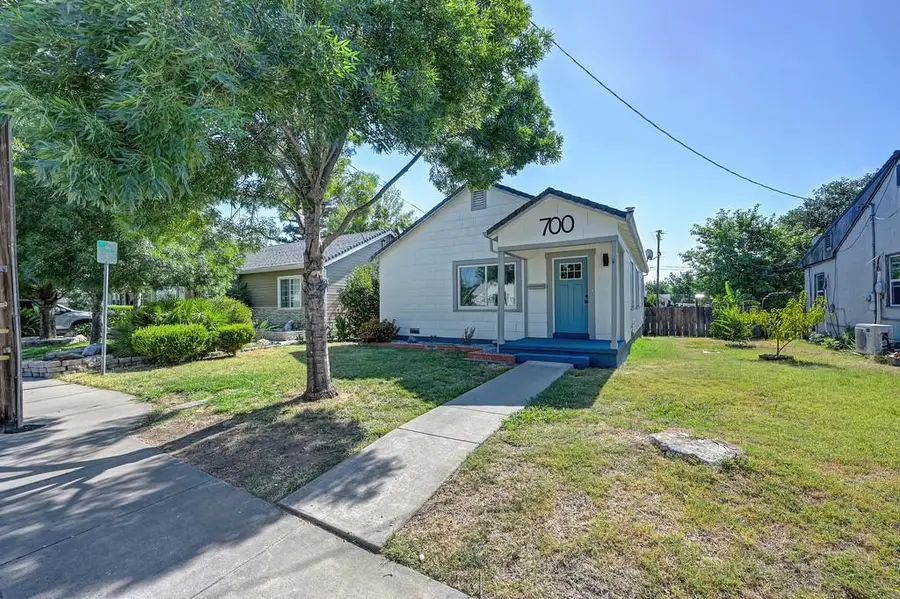 700 N Murdock Avenue, Willows, CA 95988 - #3