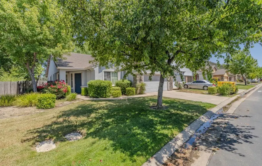 121 Gold Nugget, Valley Springs, CA 95252 - #2
