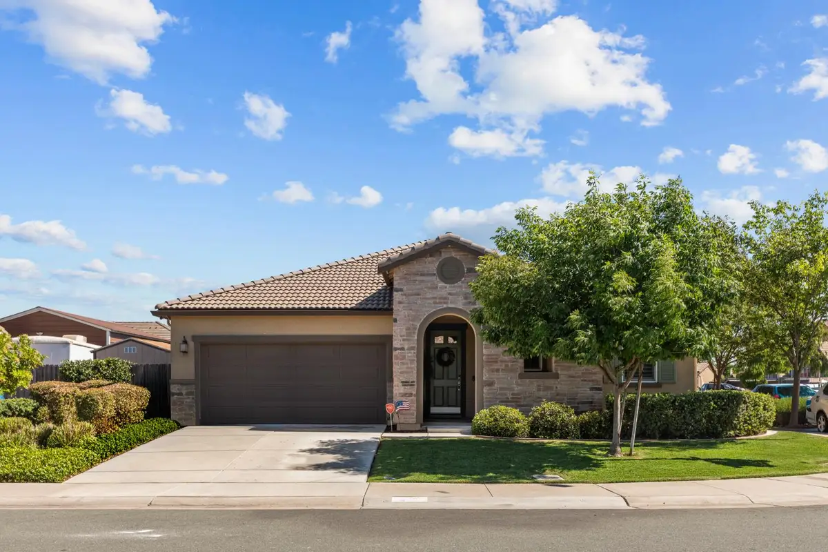 905 Ellis Circle, Galt, CA 95632 - #1