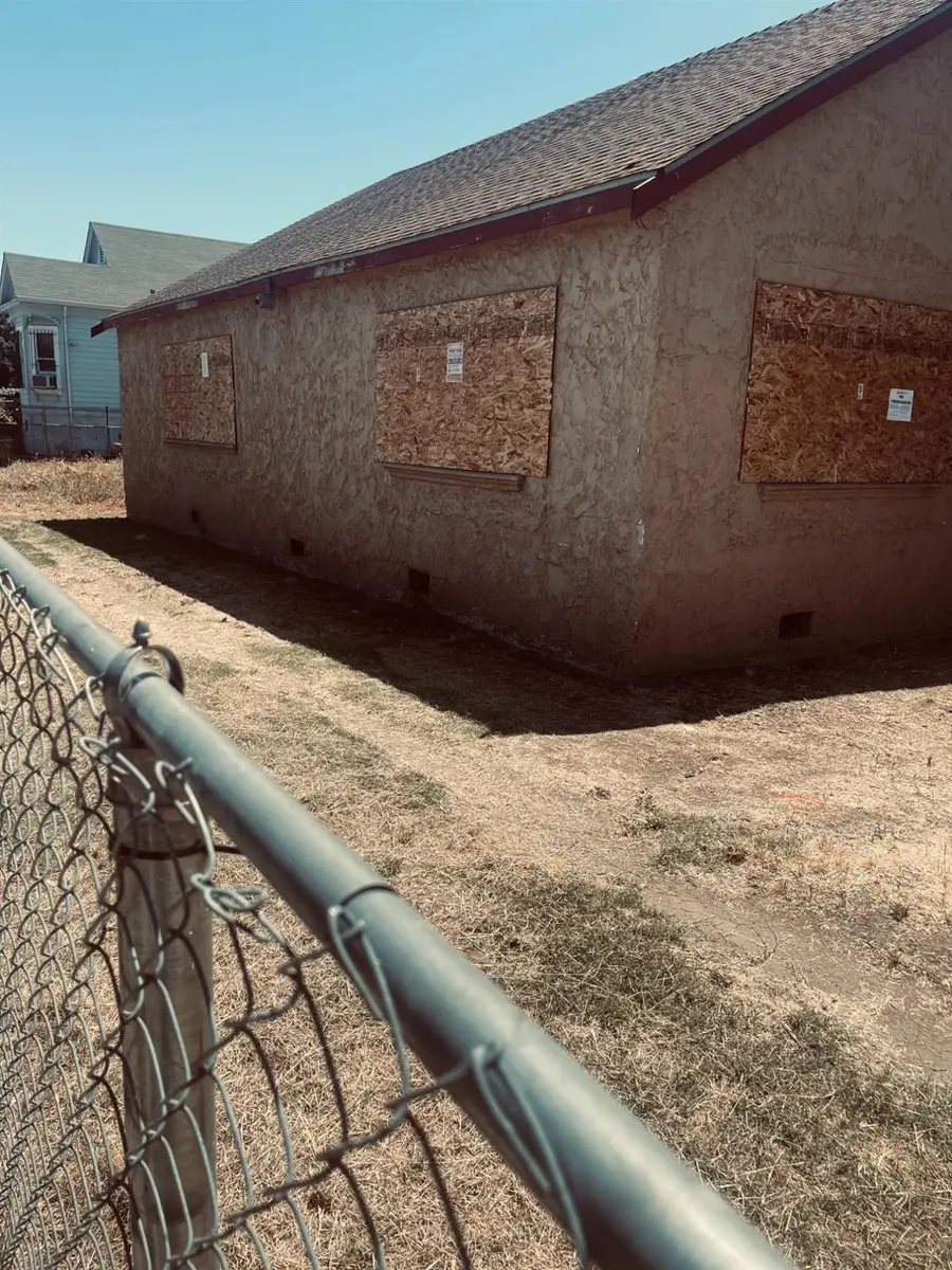 544 Clay, Stockton, CA 95206 - #3