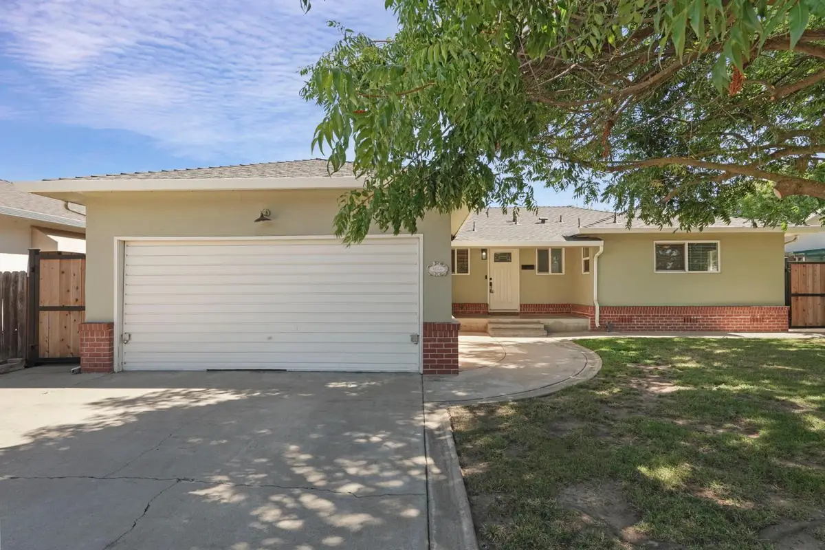 512 Sturla Street, Lodi, CA 95240 - #1