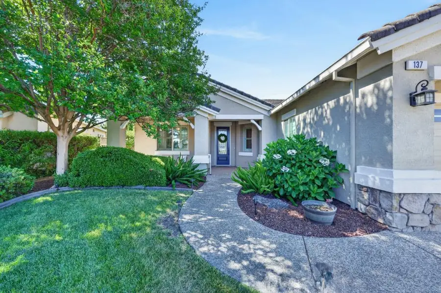 137 Lakefield Court, Lincoln, CA 95648 - #3