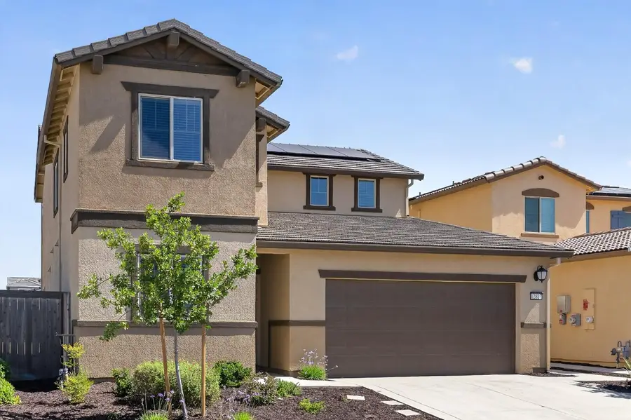 12817 Scholarly Way, Rancho Cordova, CA 95742 - #2