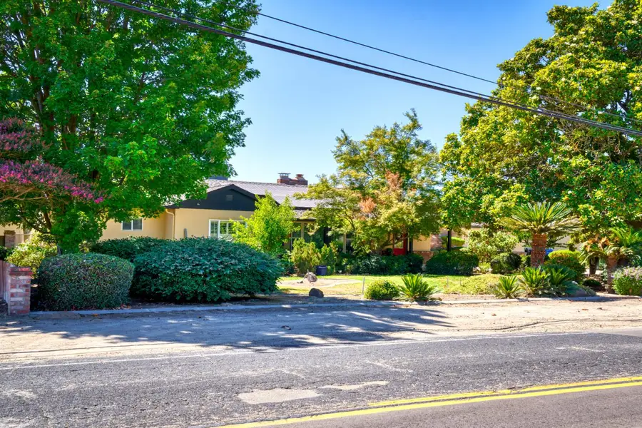 231 S Austin Road, Manteca, CA 95336 - #2