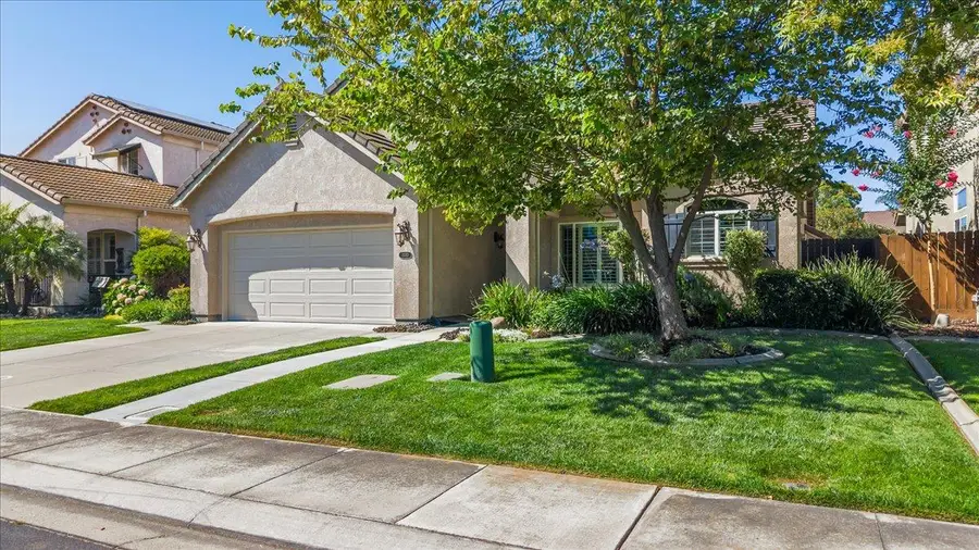 1343 Primavera Avenue, Manteca, CA 95336 - #3