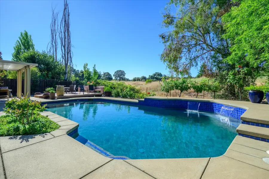 3349 Tourmaline Way, Rescue, CA 95672 - #2